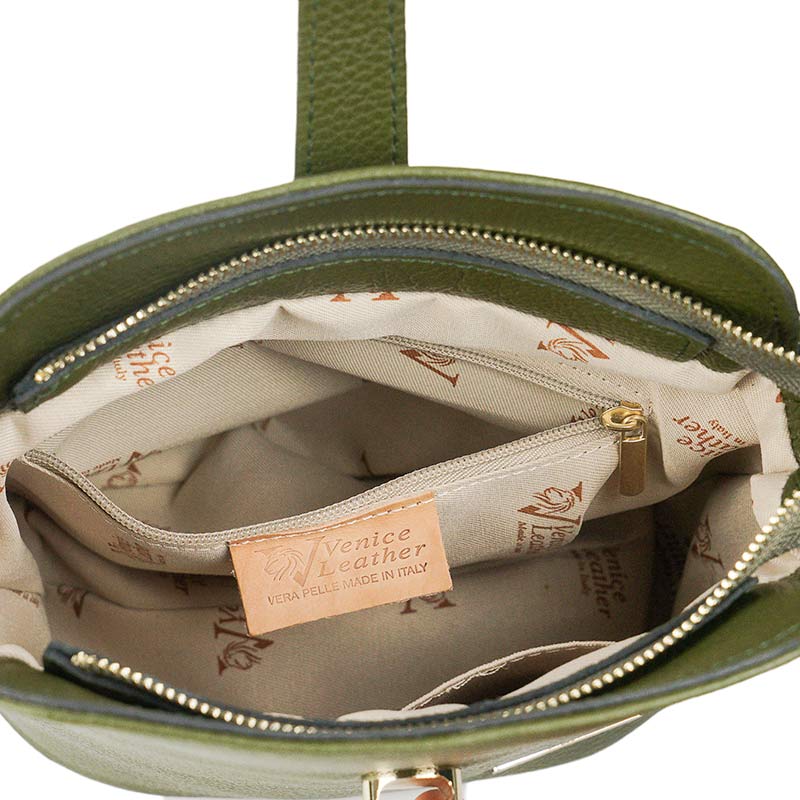 ROSANA - The new trendy iconic handbag